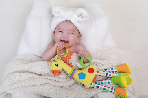 德宏宝宝得了荨麻疹 德宏宝宝得了荨麻疹